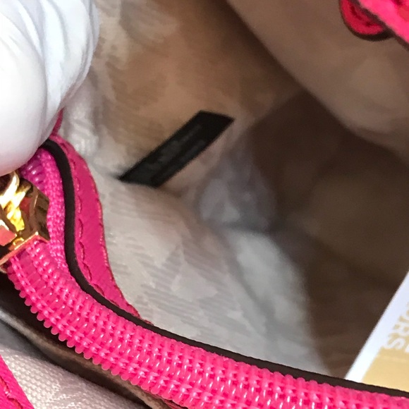 2pcs Michael Kors xs hailee handbag&wallet Set - Picture 3 of 8